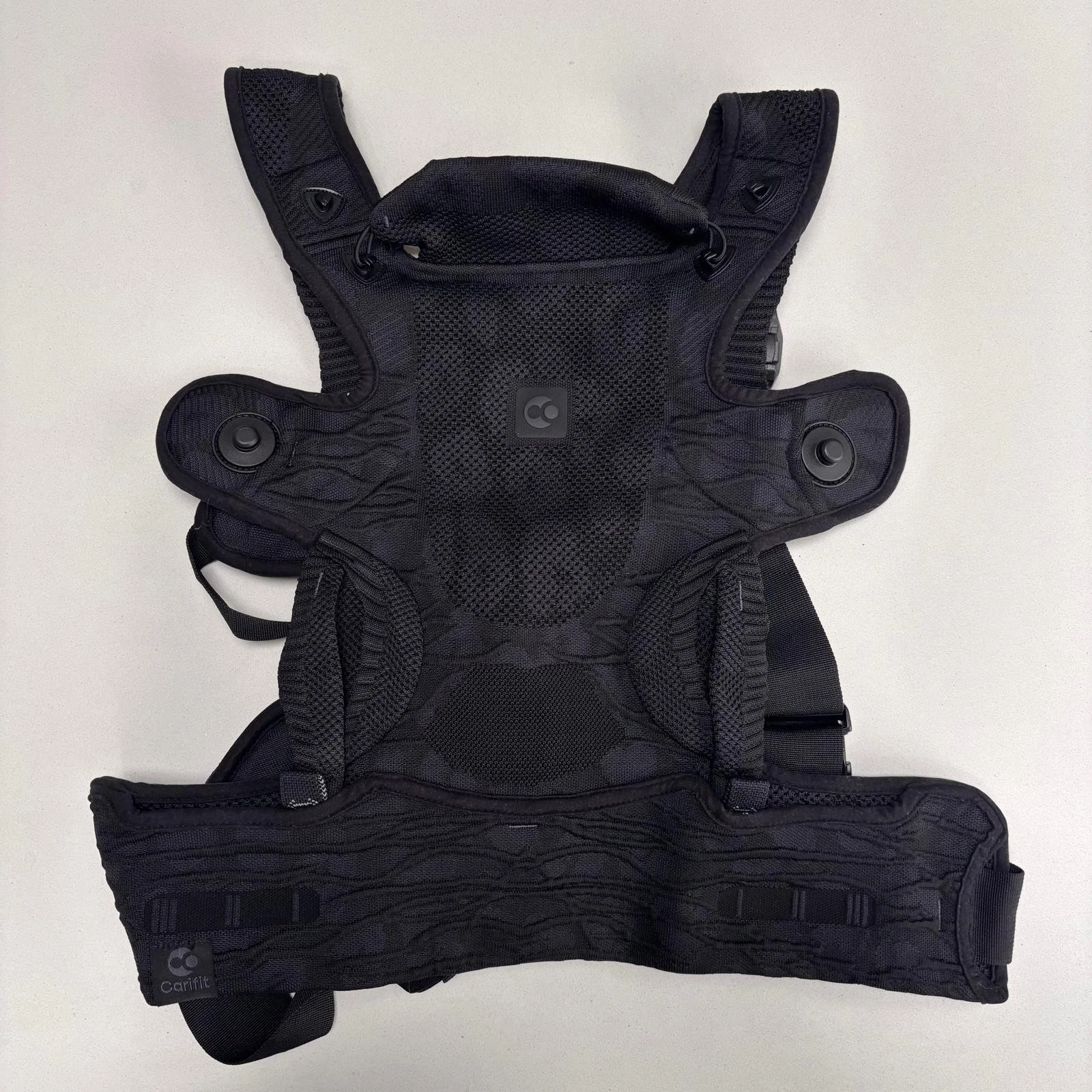 Carifit Core baby carrier - Leopard Black