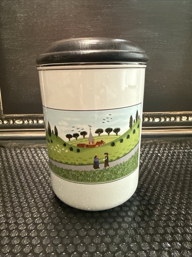 Villeroy & Boch Design Naif Canister Storage Jar 6 3/4”H w/Wood Lid - Picture 2 of 6