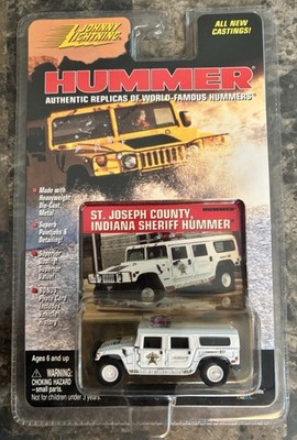 Johnny Lightning Hummer St Joseph County Sheriff Indiana 1/64 Scale Item #432-01