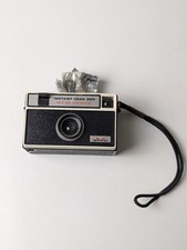 Vintage Imperial Instant Load 900 126 Cartridge Camera with Flash Cube Untested