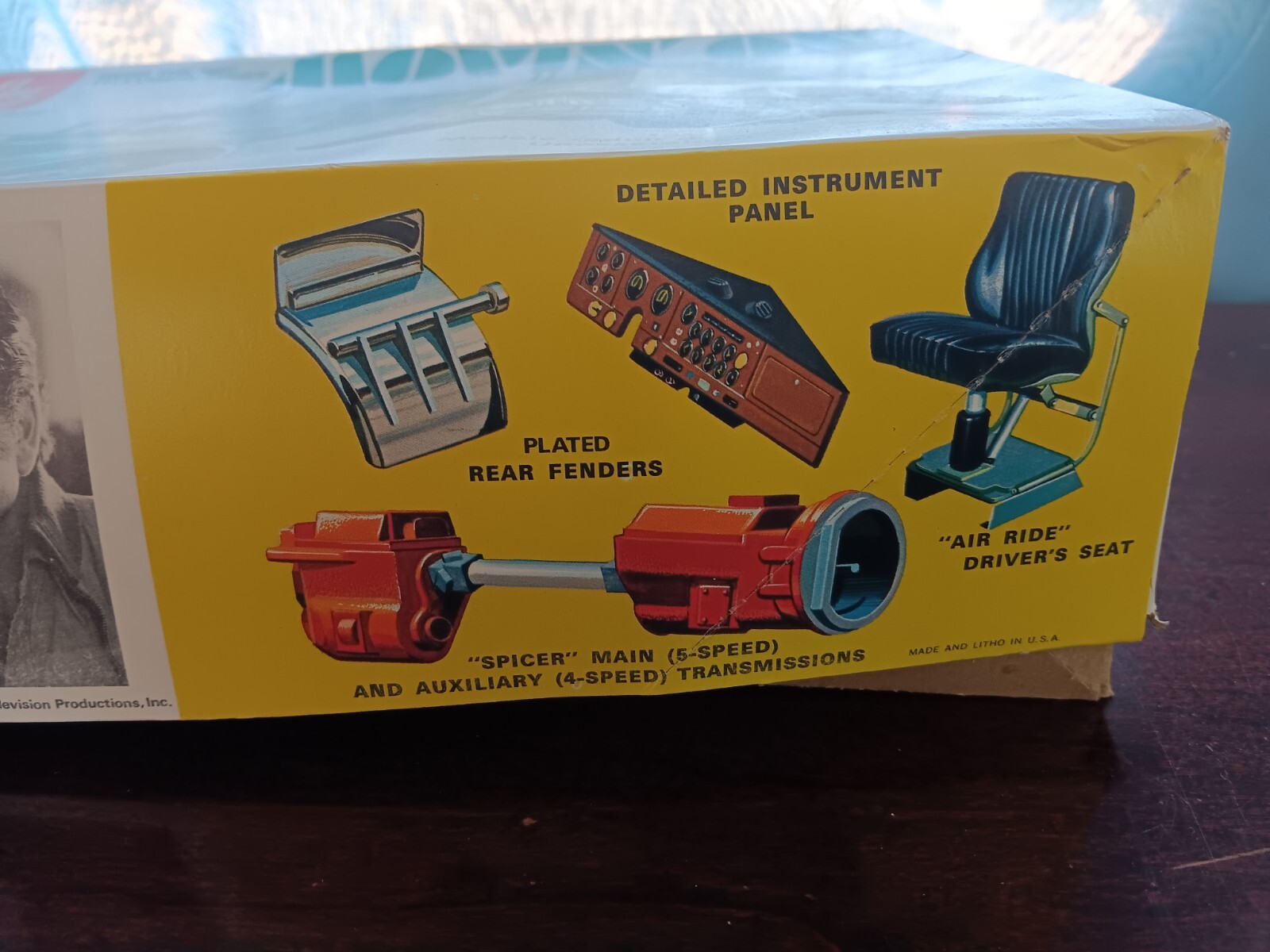 Movin' On Kenworth AMT Semi Truck TV Show Model Kit T560 125 Some