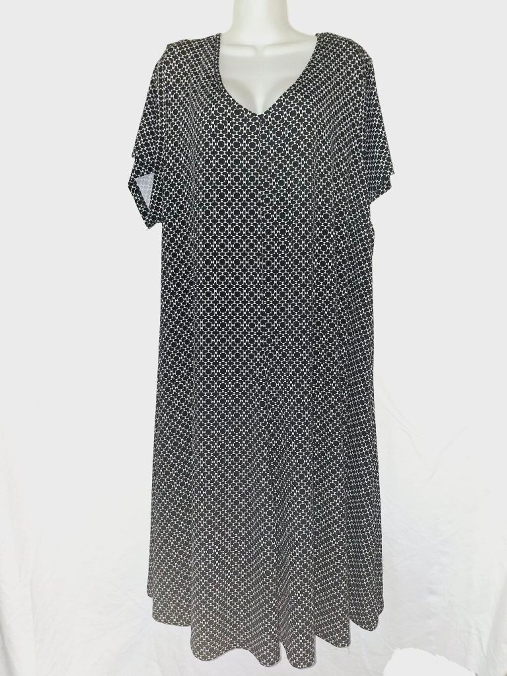 Picture 1 of 4