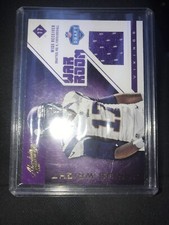 2012 Absolute War Room Materials Vikings Football Card #16 Jarius Wright Jersey