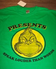 Dr. Seuss THE GRINCH WHO STOLE CHRISTMAS Presents T-Shirt MEDIUM NEW w/ TAG