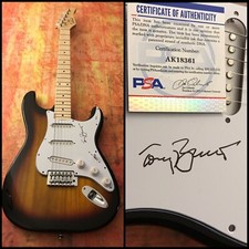 PSA I Left My Heart in San Francisco * TONY BENNETT * Signed Electric Guitar COA