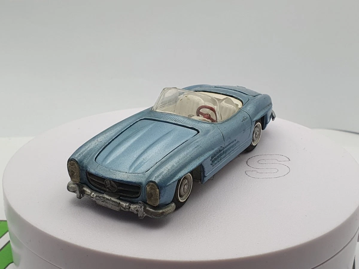 Mercedes-Benz 300SL Gullwing (1955) The Dinky Collection Beige Métal