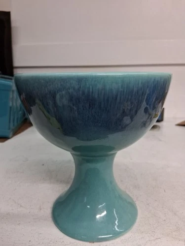 VTG  Turquoise royal haeger r1730 candy dish