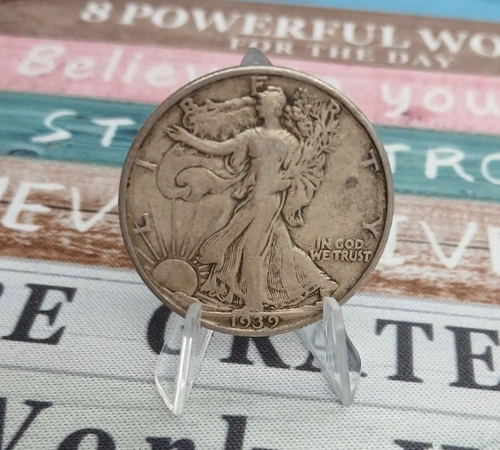 1939 S 90%  Silver Walking Liberty Half Dollar  good looking coin  TP-10898