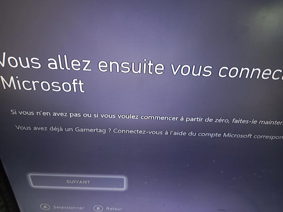 Microsoft Xbox One S All-Digital Edition, photo 3 sur 3