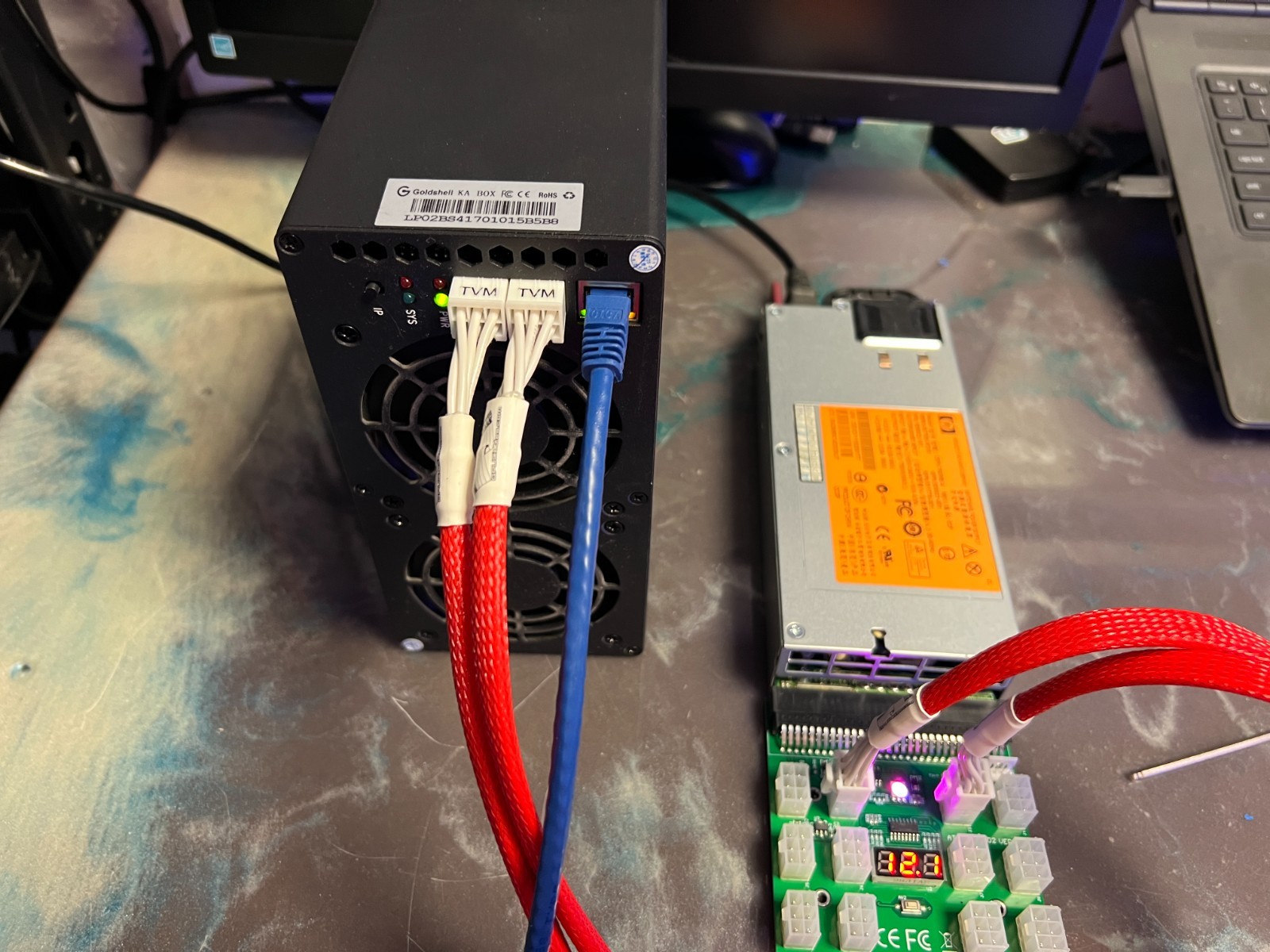 Goldshell KA BOX 1.18TH Kaspa Miner with 750W HP PSU