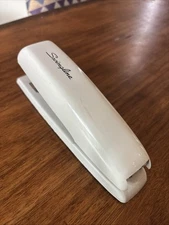 Swingline Desk Stapler Vintage Model No 646 Off White Cream Tested Working Metal