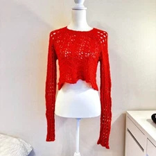 RED KNIT CHUNKY TOP