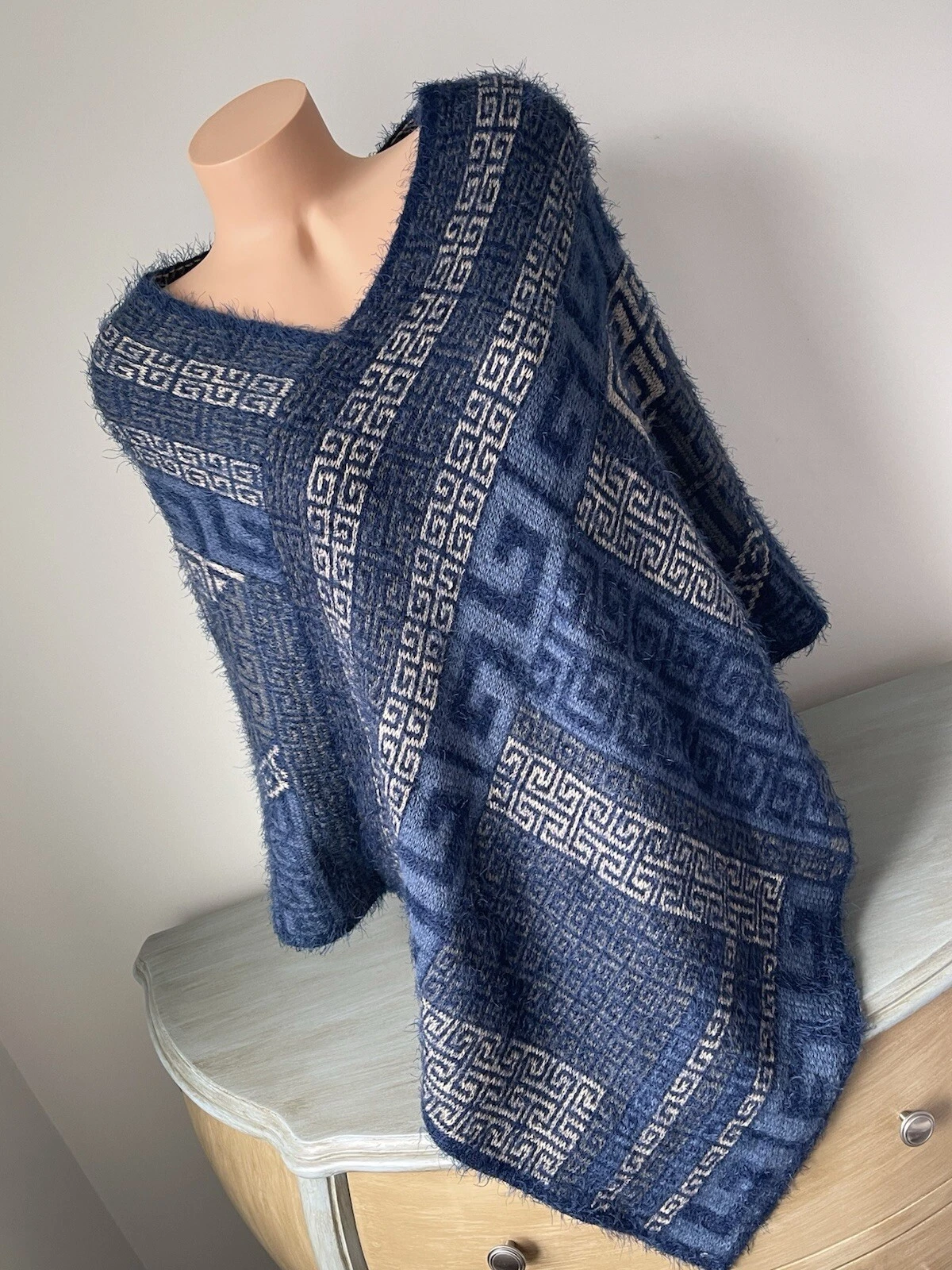 Aztec Poncho Sweater Knit Blue Gray Soft Warm Pullover Cape OS Point Hem V