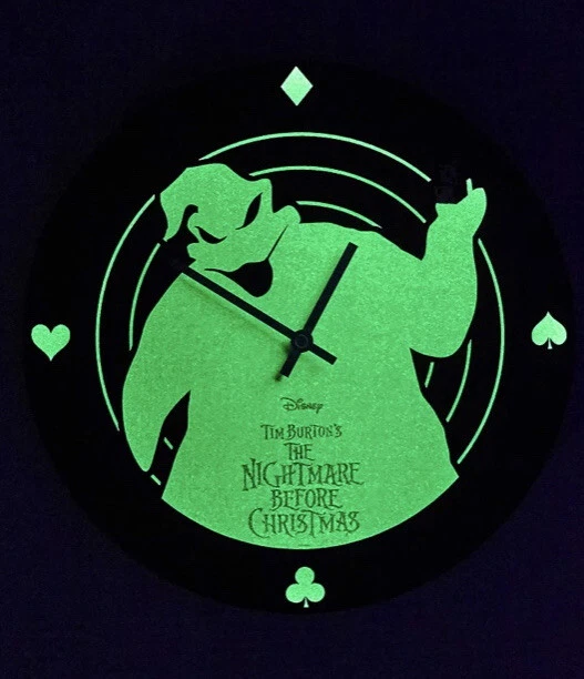 RELOJ DE PARED PESADILLA ANTES DE NAVIDAD BRILLA EN LA OSCURIDAD OOGIE BOOGIE DADOS Foto 4 de 4