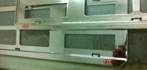 Parachoques tuning sin marca color principal plata para coches