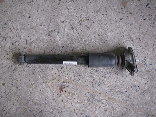 BMW 1er F20 F21 Stoßdämpfer hinten 6860328