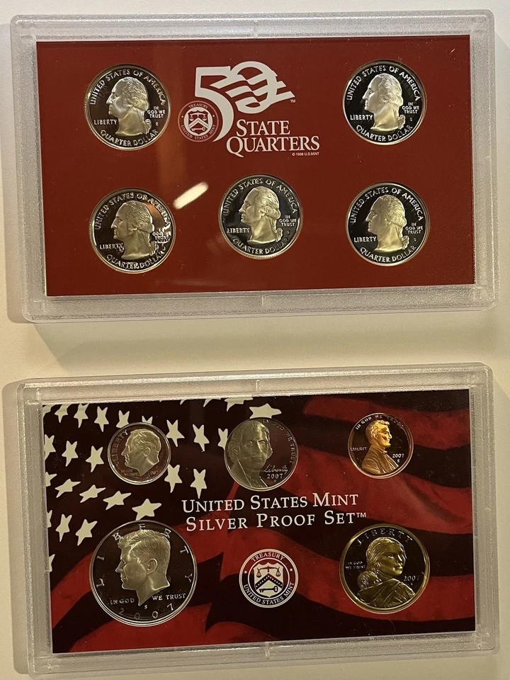 2007 United States MINT Silver Proof Set with 2007 mint set. Den/Phil - Image 3 of 4