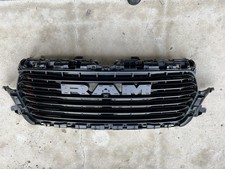 2025 Ram 1500 Front Grille Laramie Black Opt Mfs Wcamera