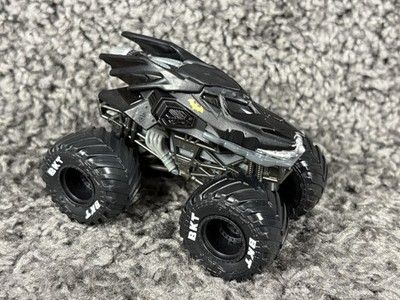 Hot Wheels Batman Batmobile BKT Monster Truck Diecast 1:64 Black Special Edition