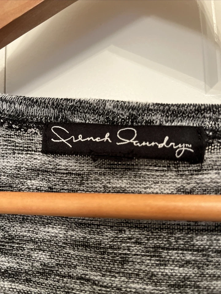 Cárdigan largo French Laundry XL frente abierto bolsillos plumero fluido negro blanco usado en excelente estado Foto 2 de 4