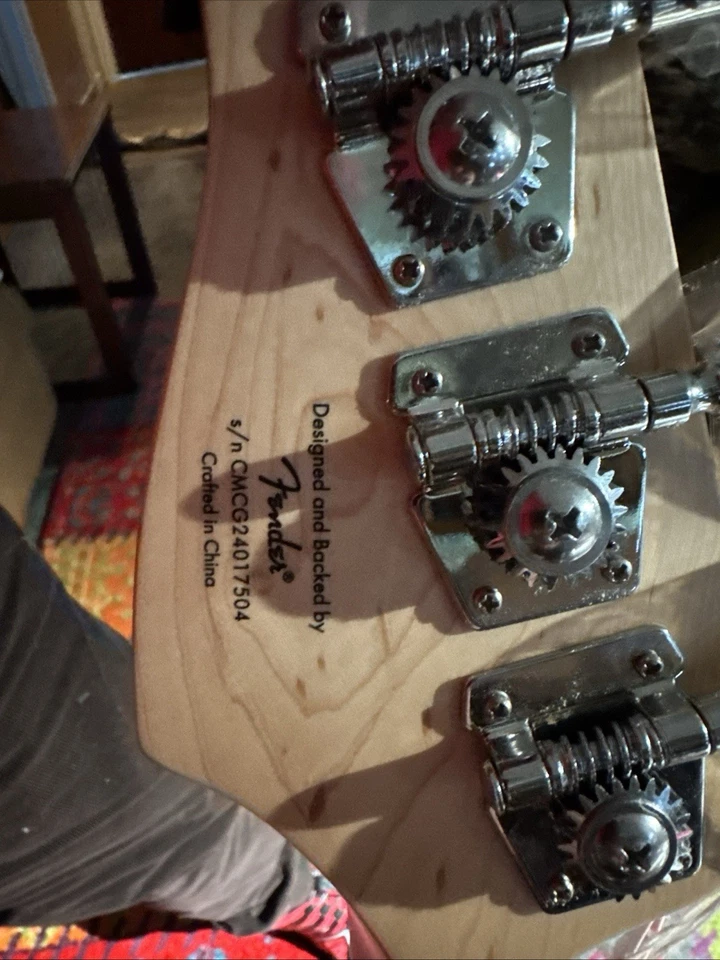 Fender Squier P Bass 4 String Electric Bass Guitar - Image 4 of 4