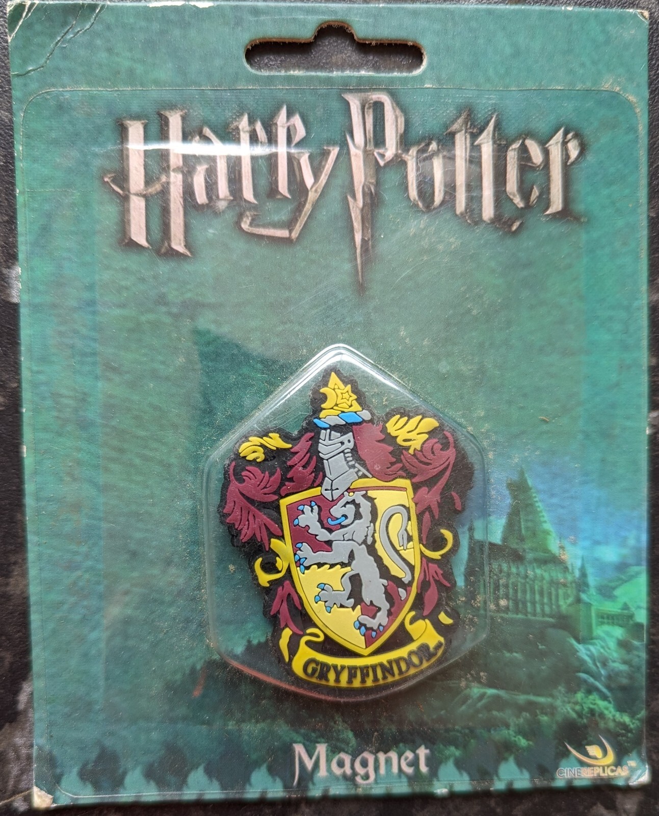 Harry Potter Gryffindor Crest Magnet