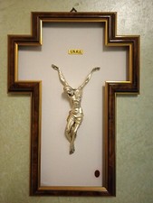 Cristo sacro Crocifisso Argento Resina argentata Cornice In Legno Radica 30x40CM