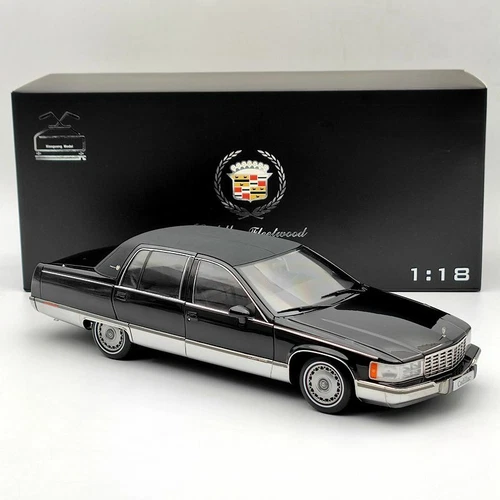 Dealer Edition 1:18 Cadillac Fleetwood Brougham 1992-1994 Black Diecast Edition - Picture 3 of 12