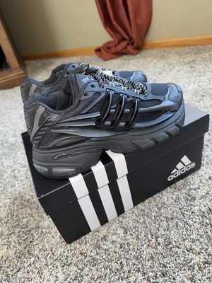 Size 7 - Pharrell x VIRGINIA x adidas Adistar Jellyfish Triple