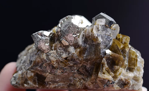 205 g esemplare minerale di benz pirite e calcite gialla di altissimo grado naturale/Cina - Foto 10 di 12