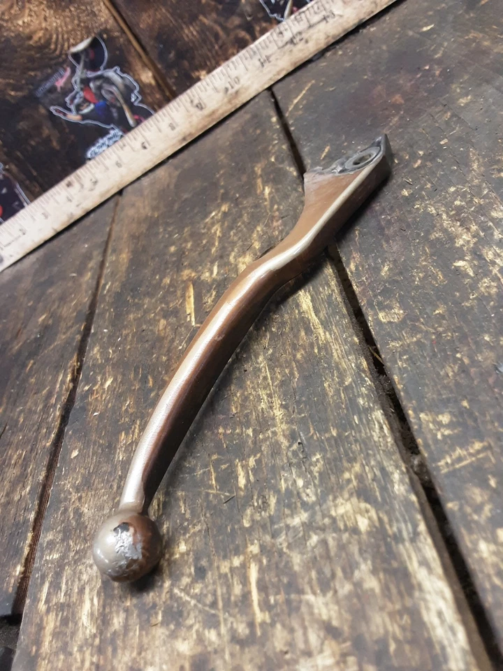 82 Suzuki GS 750 E 1982 OEM palanca de freno  Foto 3 de 4