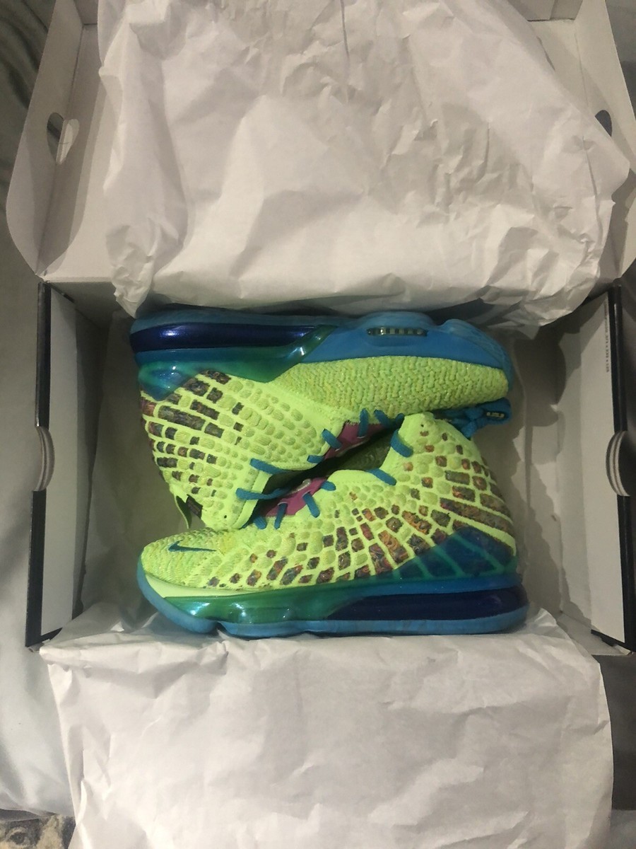 Nike LeBron 17 AS Promo Space Jam Mr. Swackhammer Multicolor