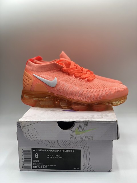vapormax 2 crimson