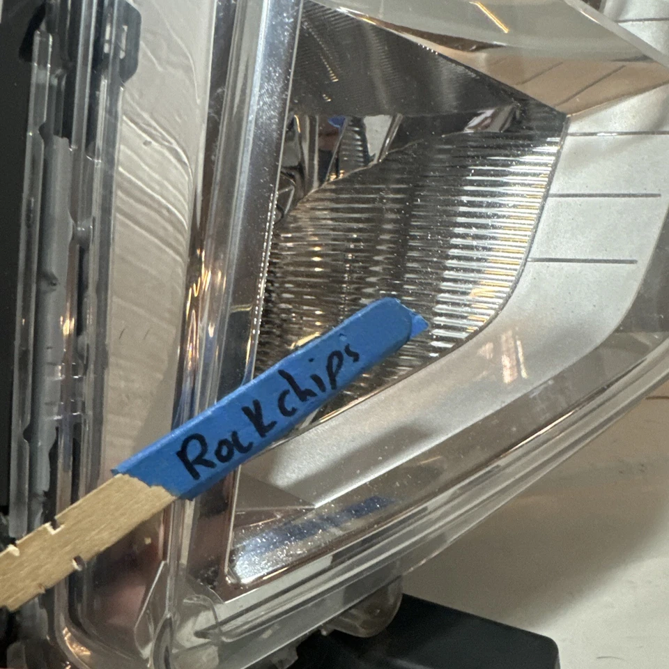 Mitsubishi Eclipse Cross 2018-2024 RH Passenger Halogen Fog Light 8315A032 - Image 2 of 4