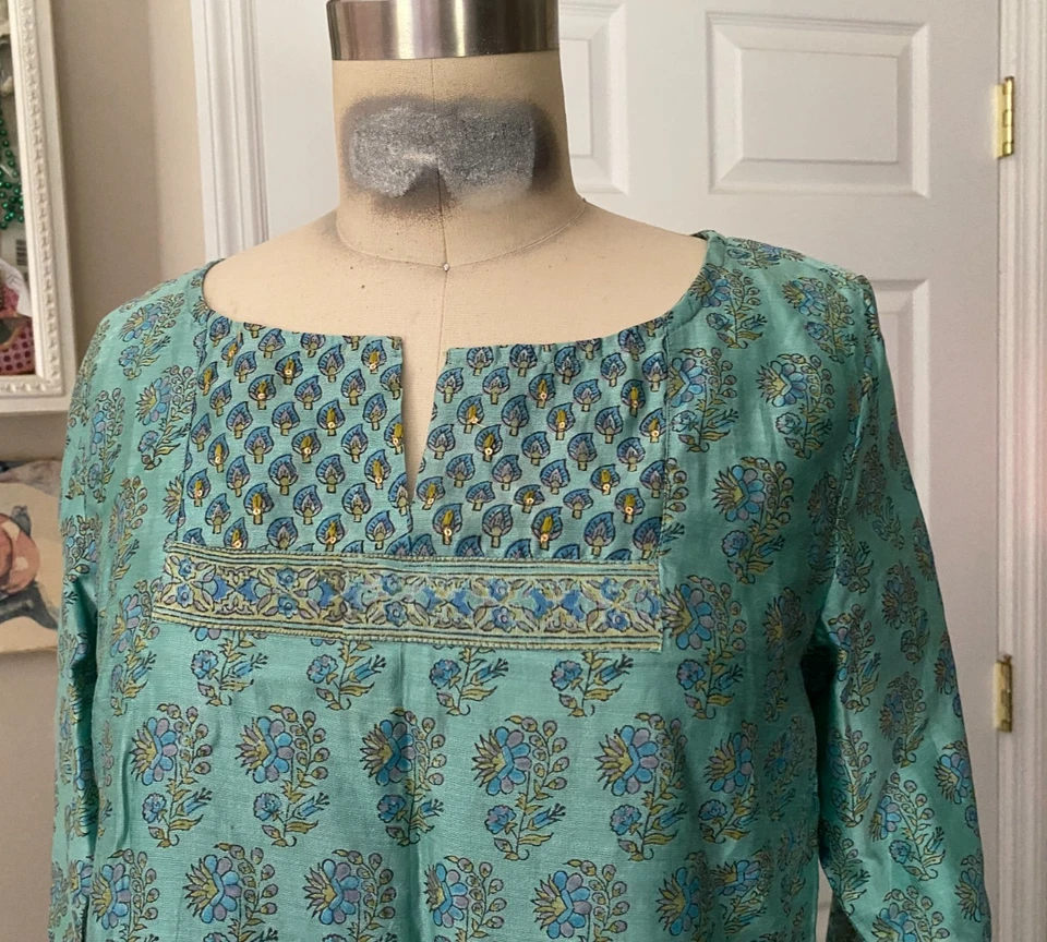 FABINDIA 100% Silk Turquoise Paisley Bohemian Kurta KAFTAN Tunic *SMALL* B110 - Image 2 of 4