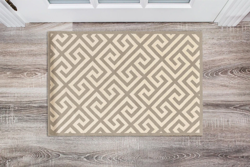 Linon Silhouette Greek Key Hand Hooked Wool 1'10"x2'10" Rug in Gray - Image 2 of 4