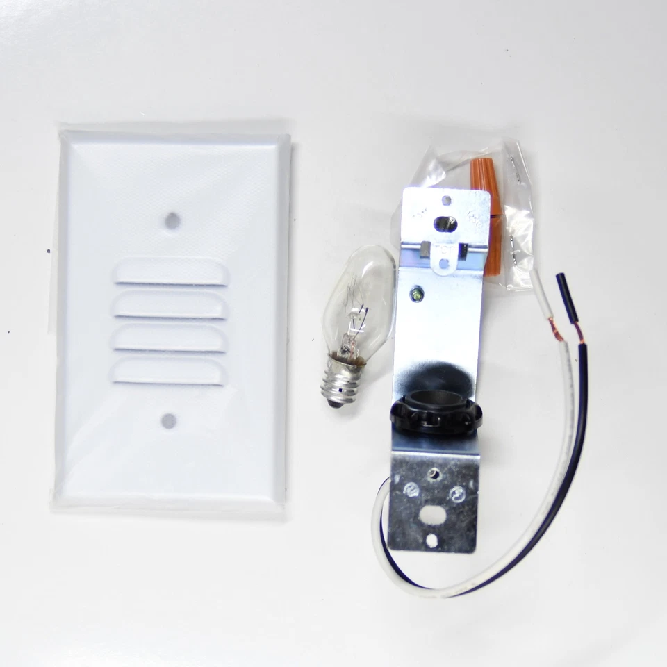 Mini persianas verticais brancas incandescentes 120V 7W - Imagem 2 de 3