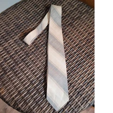 NWT Vntg Mallory & Church Taupe Gray Striped Men’s Tie 56x2 Deadstock Retro