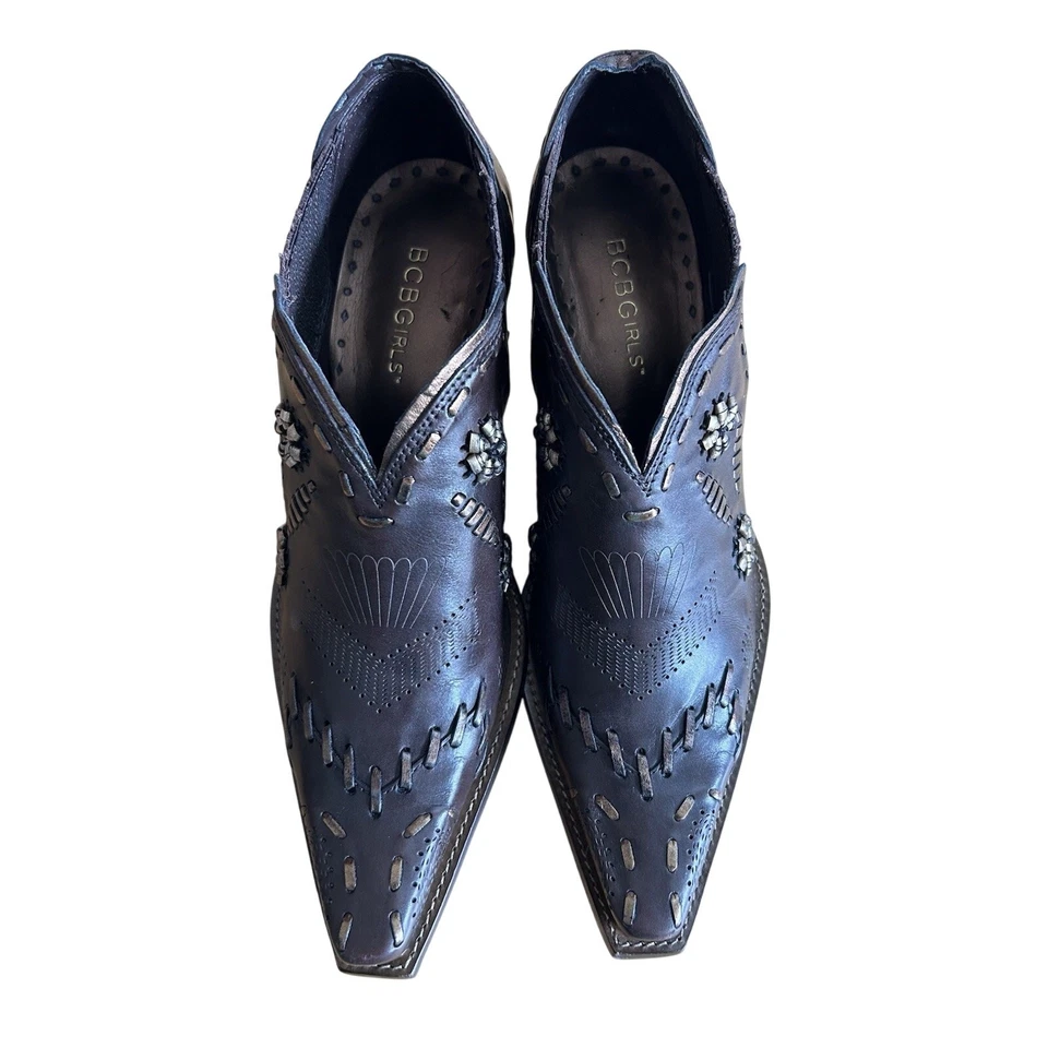 BCBGirls 皮革西部踝靴 6 码 — 第 2/4 张图片