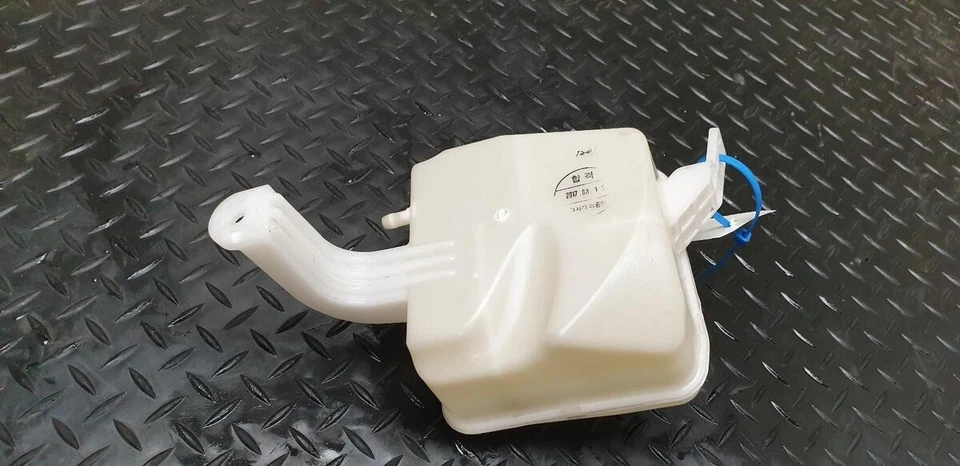 KIA STONIC MK1 YB 2017-2023 EXPANSION/OVERFLOW BOTTLE 25430-H8300 25430H8300 - Image 2 of 4