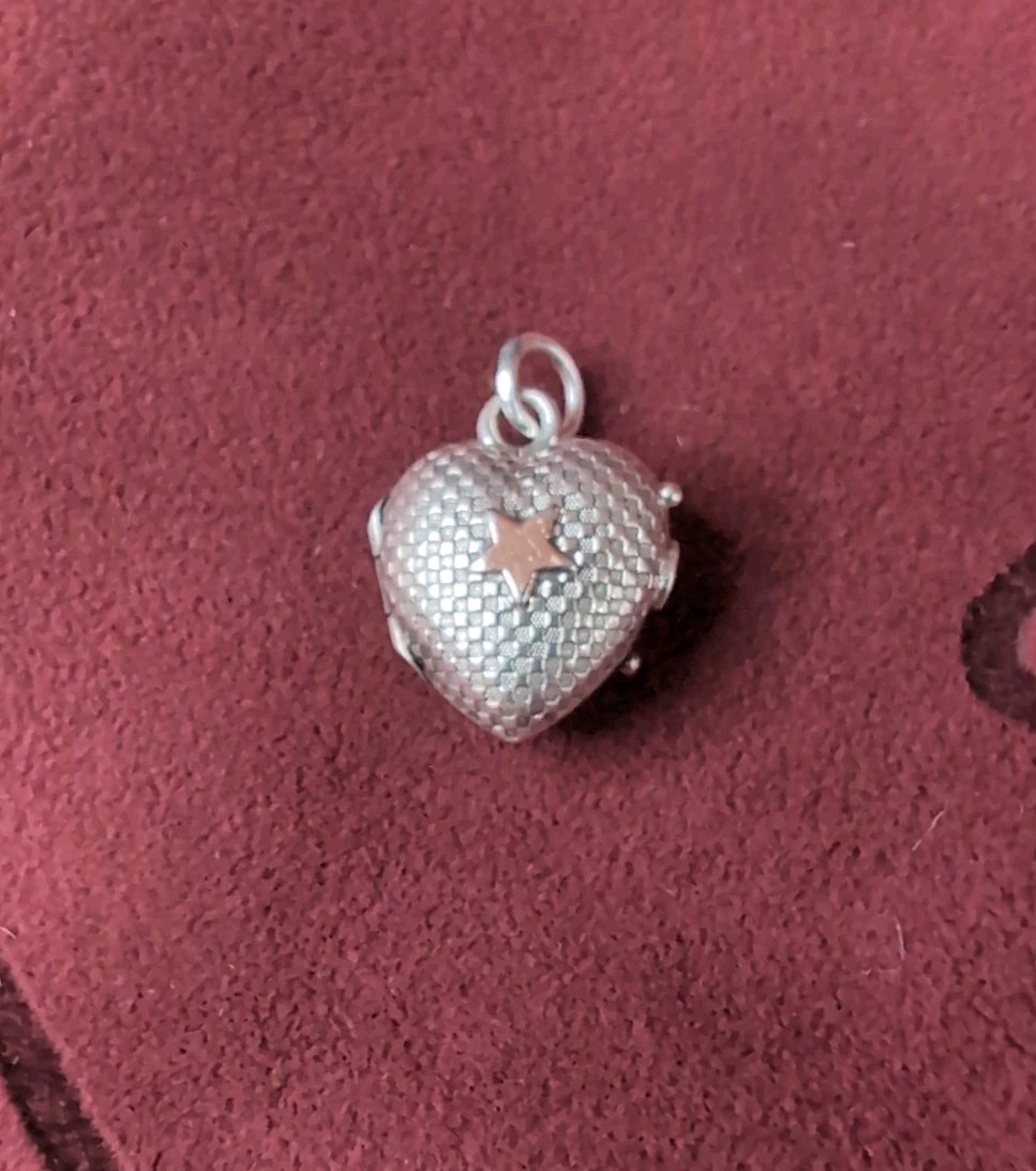 Picture 2 of 9