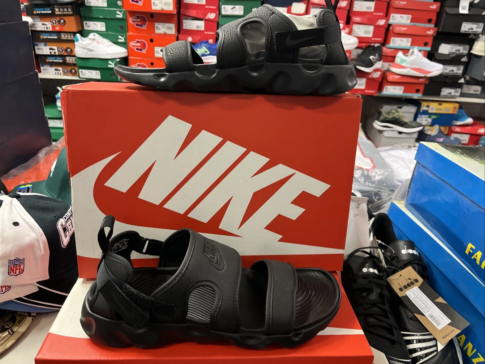 Sandali donna Nike taglia 10 slip on punta aperta estivi comodi owaysis neri