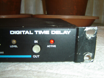 MXR M-175, Digital Time Delay, Echo, Double, Chorus, Flange, 320ms