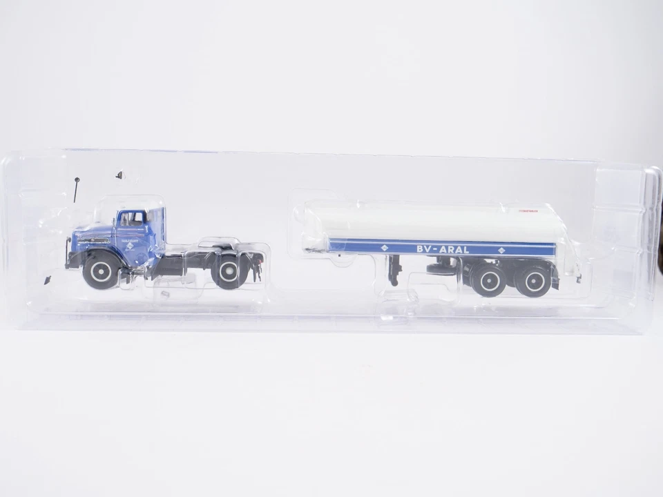 MINICHAMPS Man F8 Tanksattelzug Aral 499 070870 - Image 2 of 4