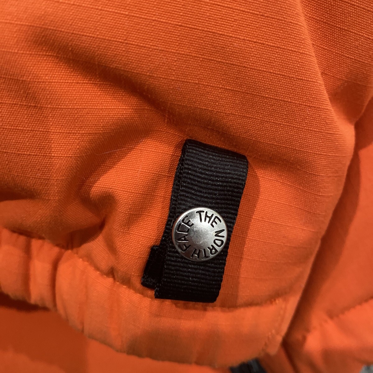The North Face x Gucci Rare Orange Nuptse Jacket Size Xl 700 The North Face x Gucci Rare Orange Nuptse Jacket Size Xl 700