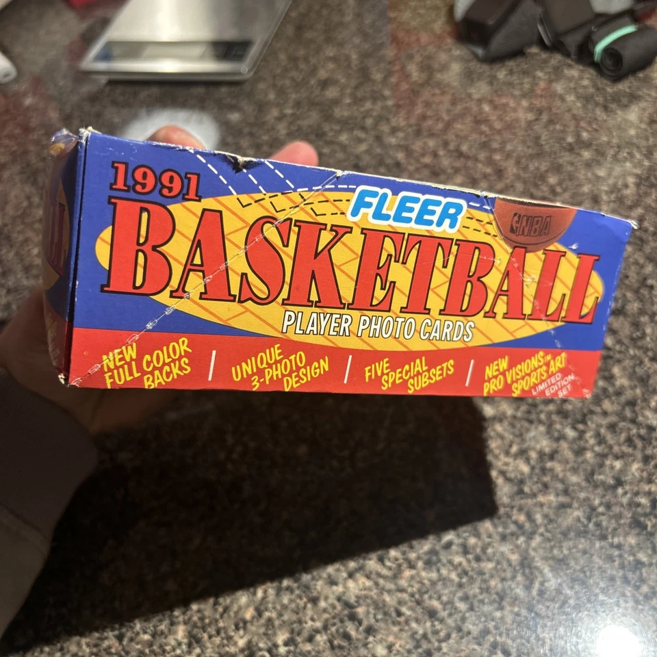 Восковая коробка 1991 Fleer Basketball 36 упаковок в заводской упаковке - Изображение 3 из 4