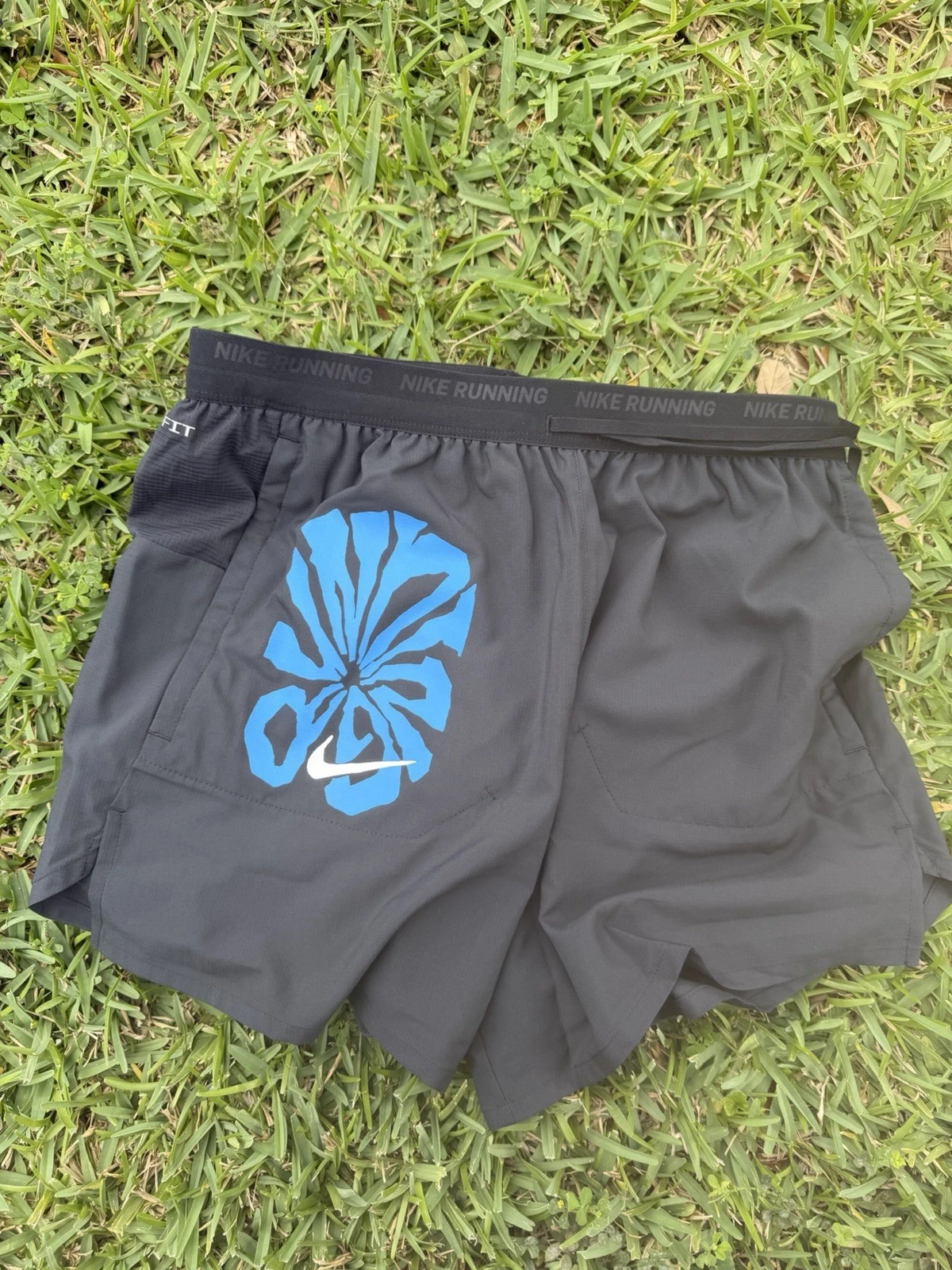NWT NIKE Mens Run Division Stride 5” Brief Lined Running Shorts Black FV9612-010