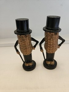 Planters Peanuts Salt and Pepper Shakers | eBay