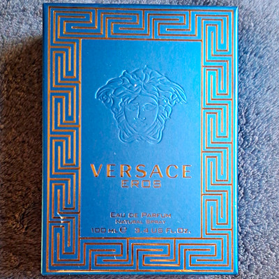 Versace Eros Eau de Parfum Spray, Regular Size 3.4 fl oz / 100 ml