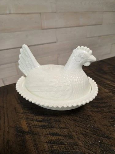 Vintage Indiana White Milk Glass Chicken Hen On Nest Covered Bowl Candy Dish 7"